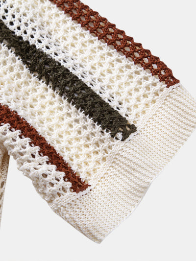POLO À COL V RAYÉ AU CROCHET