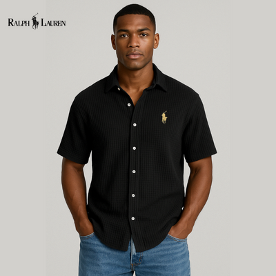 Élégante chemise à manches || courtes