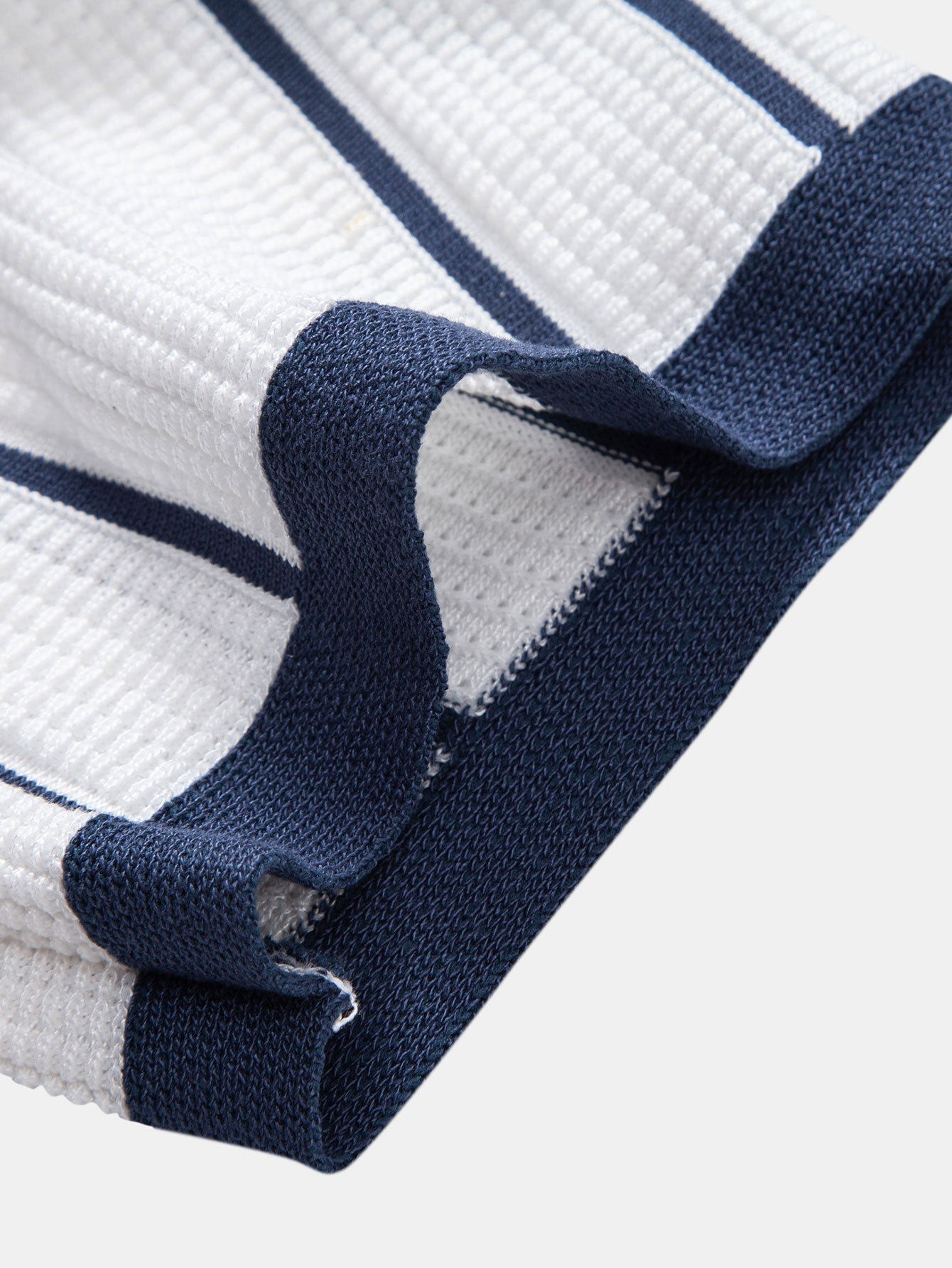 CHEMISE À RAYURES TRICOTÉE AVEC BOUTONS