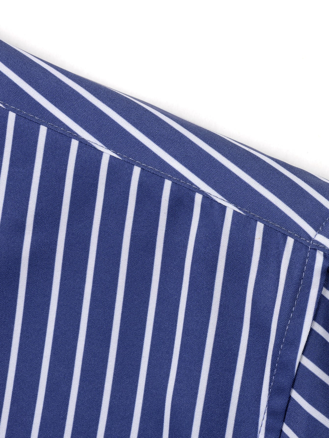 CHEMISE À MANCHES LONGUES À RAYURES AVEC BOUTONS